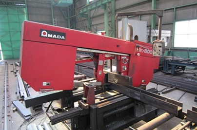 AMADA HK-800 型鋼用バンドソーマシン